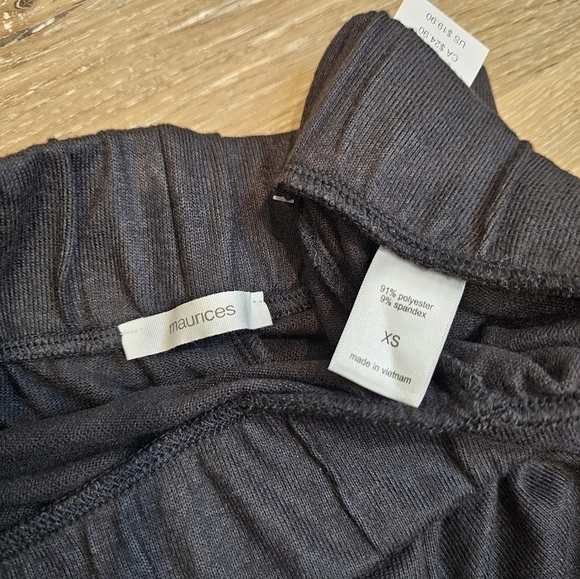 Maurices Shorts Womens Size XS Black NWT - Picture 5 of 6